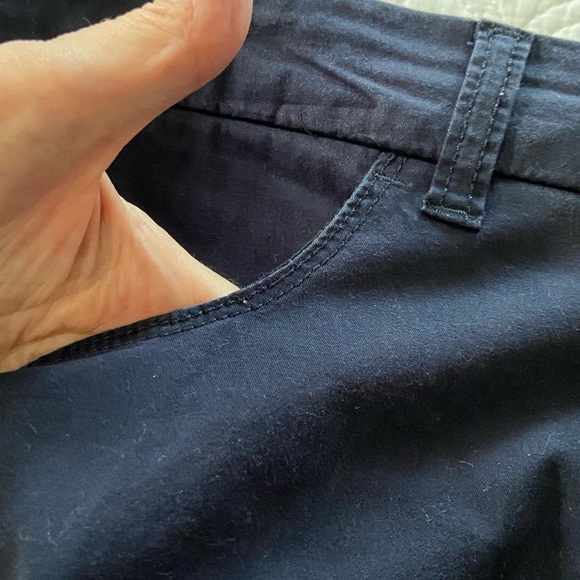 Croft & Barrow Skort Navy Stretch Waistband Size 10 - Picture 6 of 11